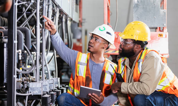 Best Circuit Breaker Repair  in Cotter, AR